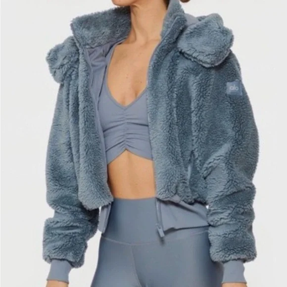 Alo Foxy Sherpa Jacket w/ Removable Hood - Picture 1 of 13